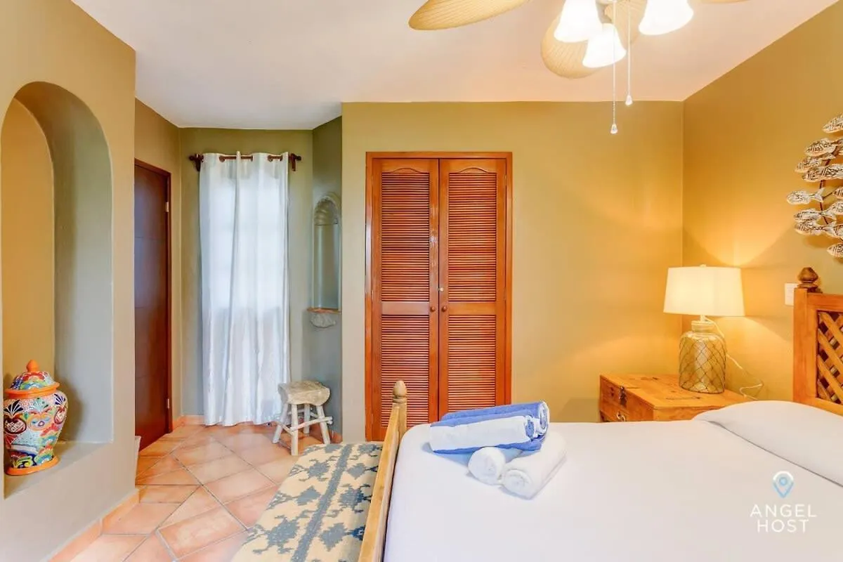 Hacienda-Style Villa With Private Pool Steps To Beach Playa del Carmen