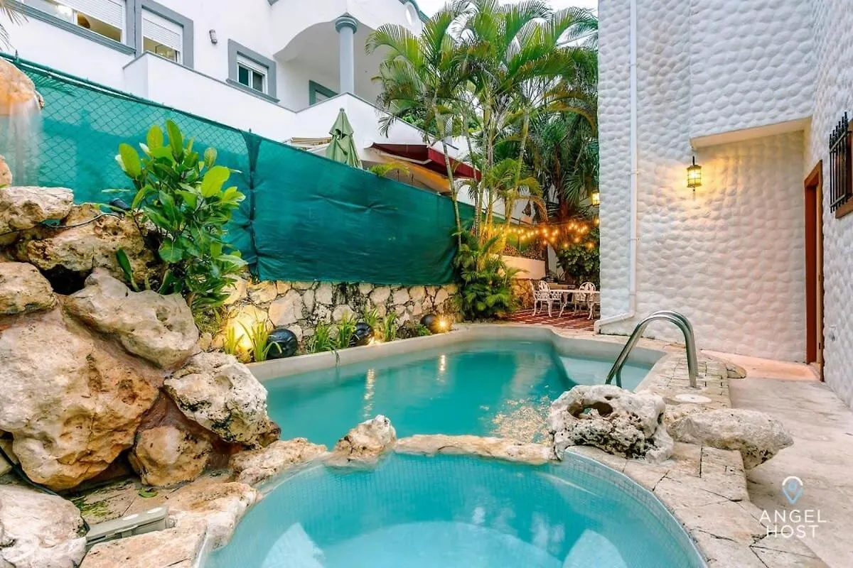 Hacienda-Style Villa With Private Pool Steps To Beach Playa del Carmen